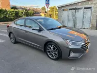 Buy Hyundai Elantra 2019 image thumbnail 4