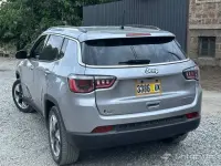 Buy 2019 Jeep Compass image thumbnail 1