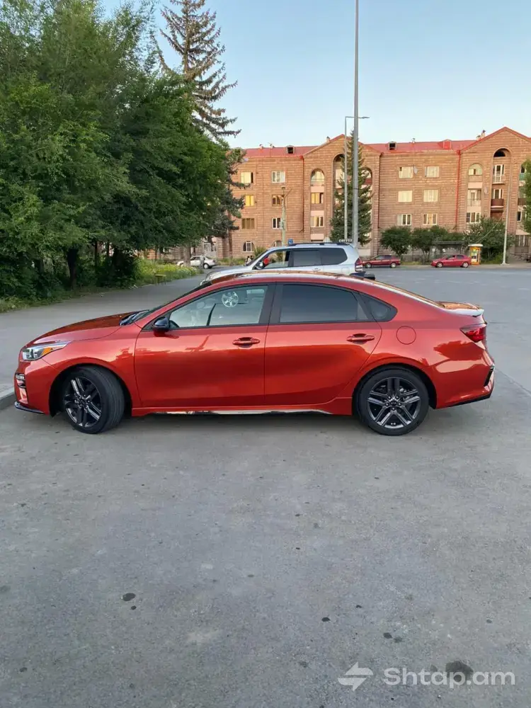 Offering GT LINE Car 1