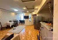 Продается 3-комнатная квартира в районе Норашен image thumbnail 0