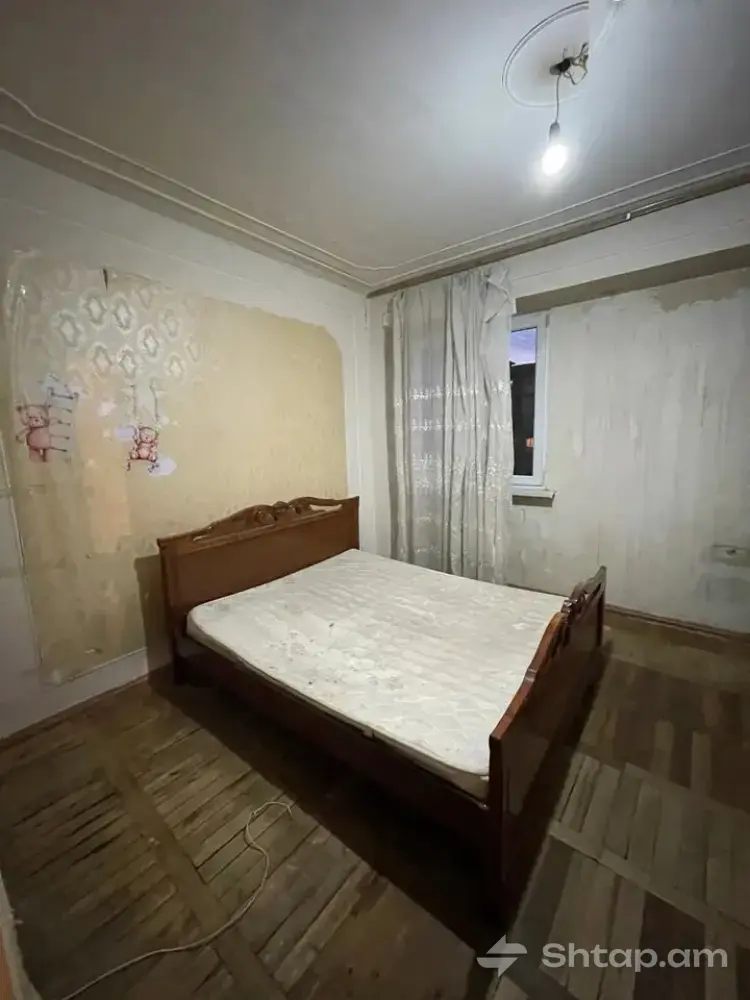 4-Room Apartment in Davtashen 1