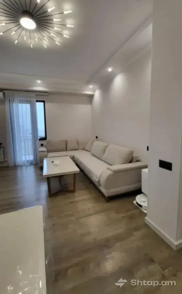 4-Room Apartment in a New Building 0