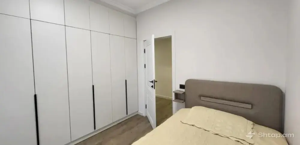 4-Room Apartment in a New Building 4