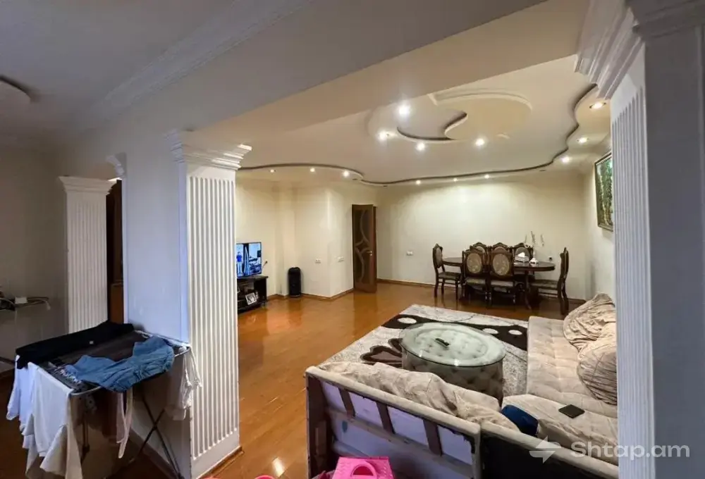 4-Room Apartment in Davtashen 1