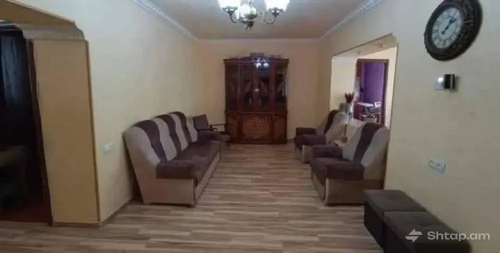 4-Room Apartment in Echmiadzin 1