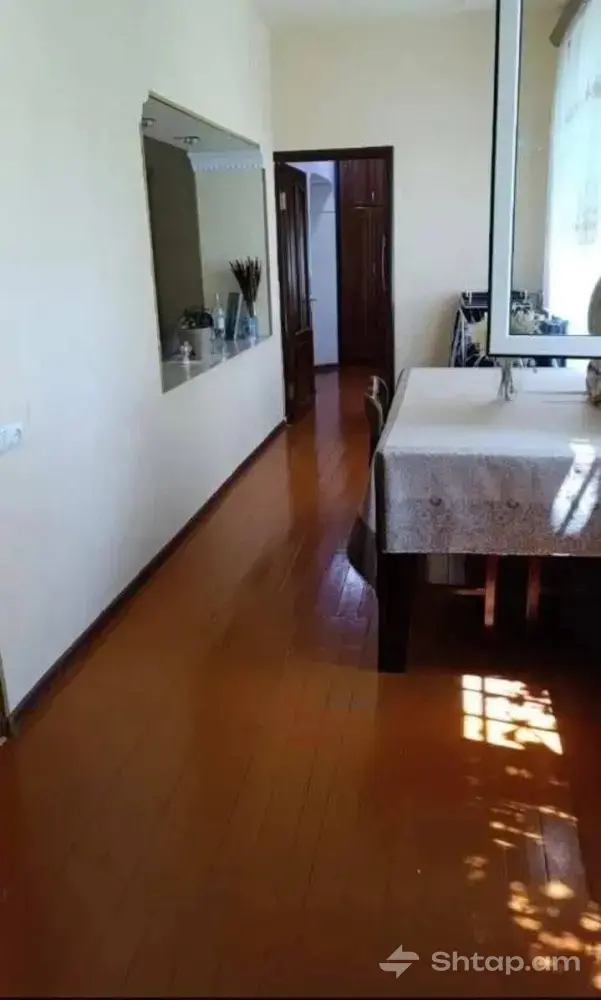 4-Room Apartment in Echmiadzin 4
