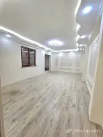 Квартира с отдельным входом и двором image thumbnail 0