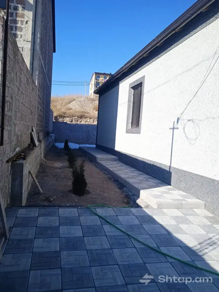 House for Sale in the 8th District 1