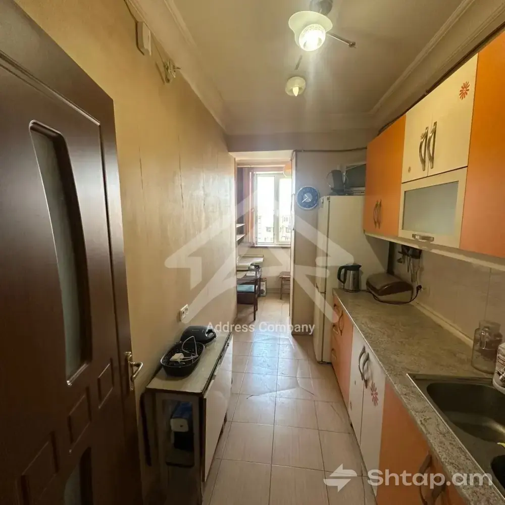 Sunny Apartment in Ajapnyak 2