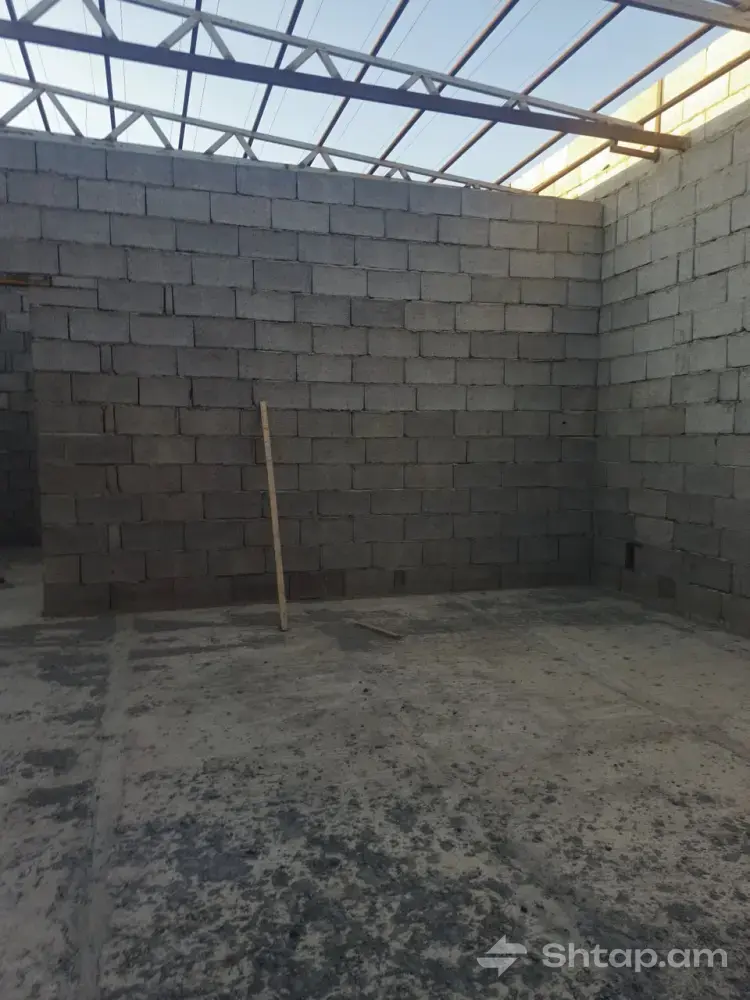 Space for Sale on Arno Babajanyan Street 0