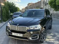 Buy BMW X5 without damage image thumbnail 4