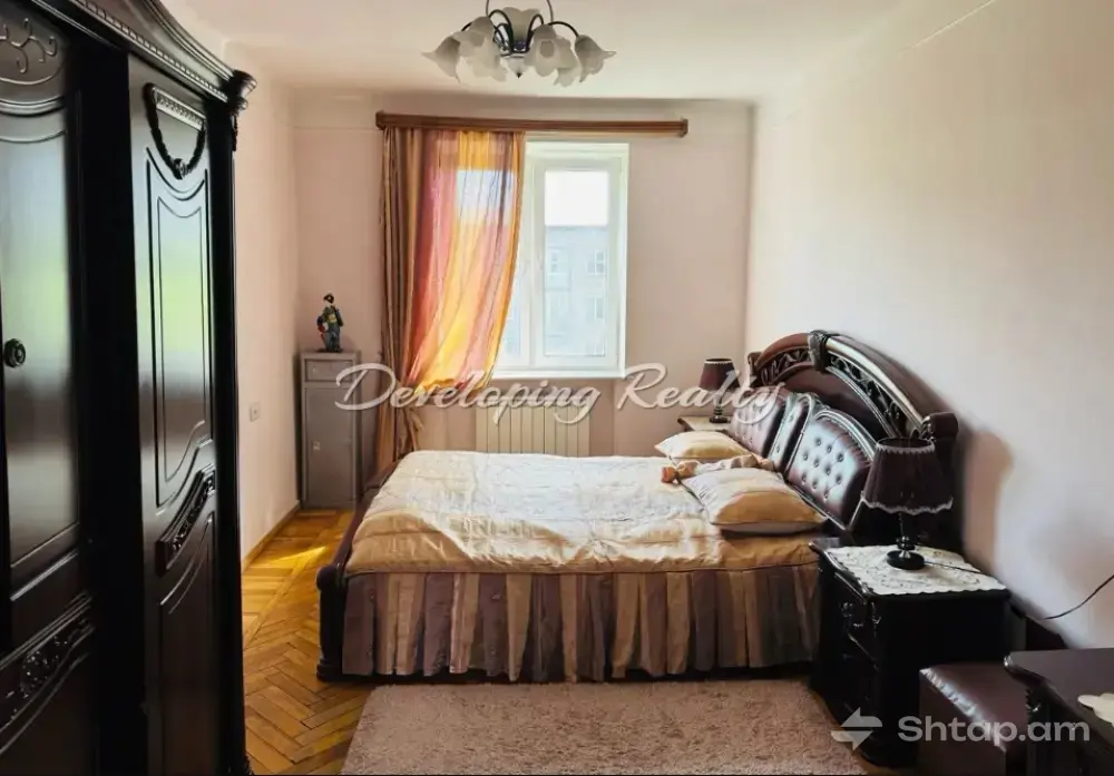 Renovated Apartment with Amenities in Ajapnyak 1
