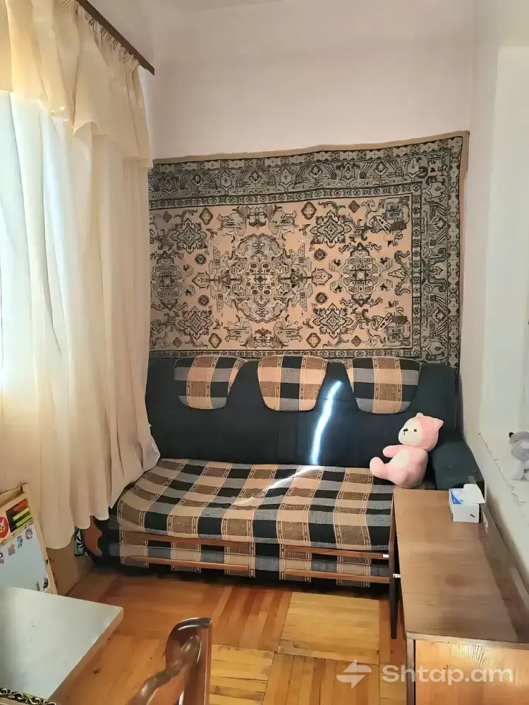 Վաճառվում է բնակարան Բաքսի համակարգով և բաց պատշգամբով 3