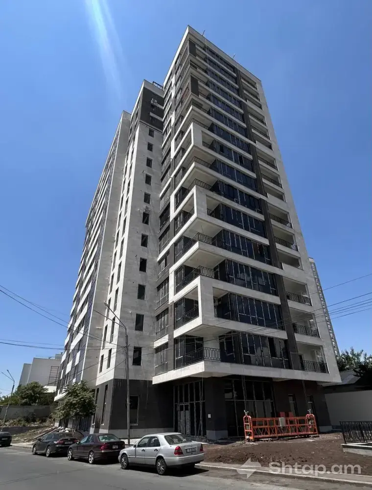 Apartment in Kanaker-Zeytun at a Bargain Price 0
