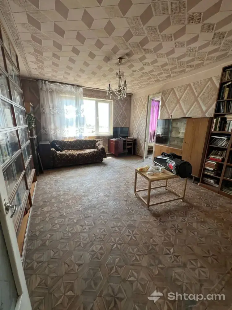 Apartment on Nansen Street 0