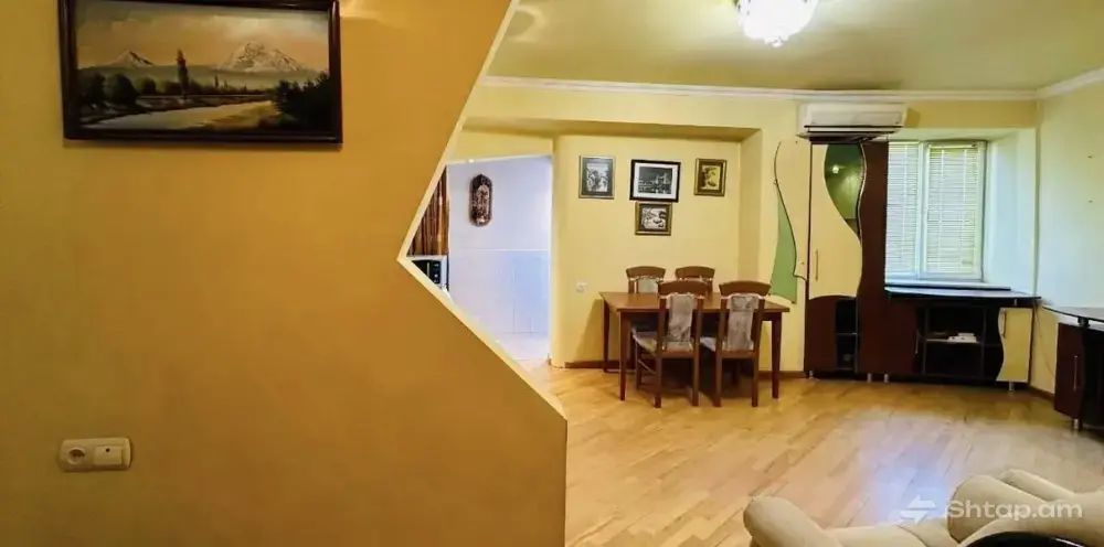 Apartment for Sale on Khaghagh Don Street 0