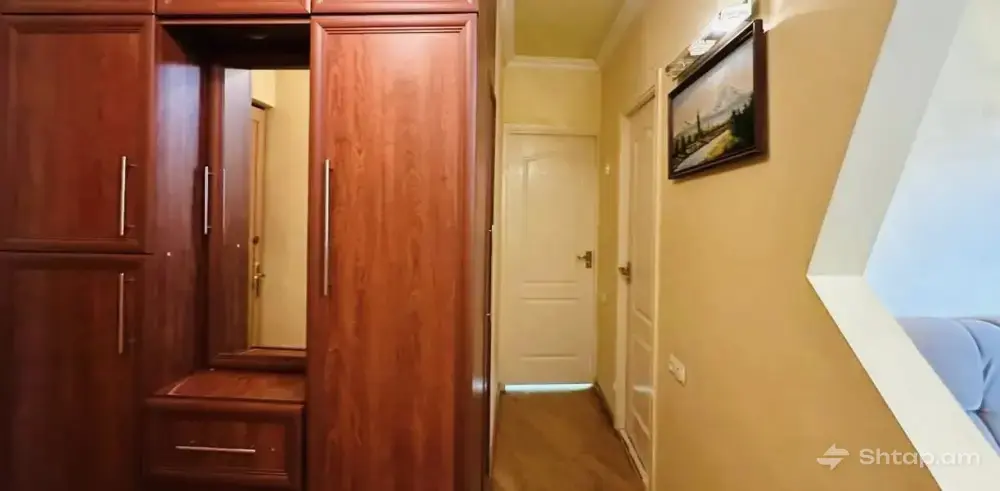 Apartment for Sale on Khaghagh Don Street 3