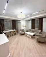 Spacious and Modern Apartment in Yerevan image thumbnail 0