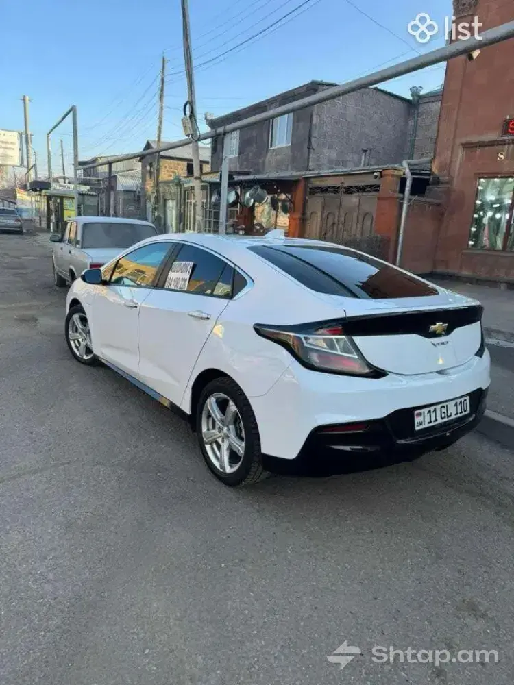 Վաճառվում է Chevrolet Volt 2016, սպիտակ, առանց վնասների 0