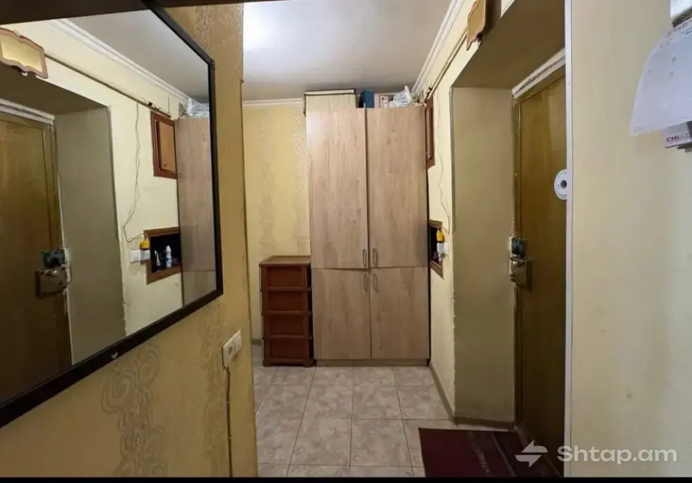 3-Room Apartment for Sale on Rostovyan Street 1