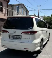 Honda Elysion 2005-2006 in Good Condition image thumbnail 2