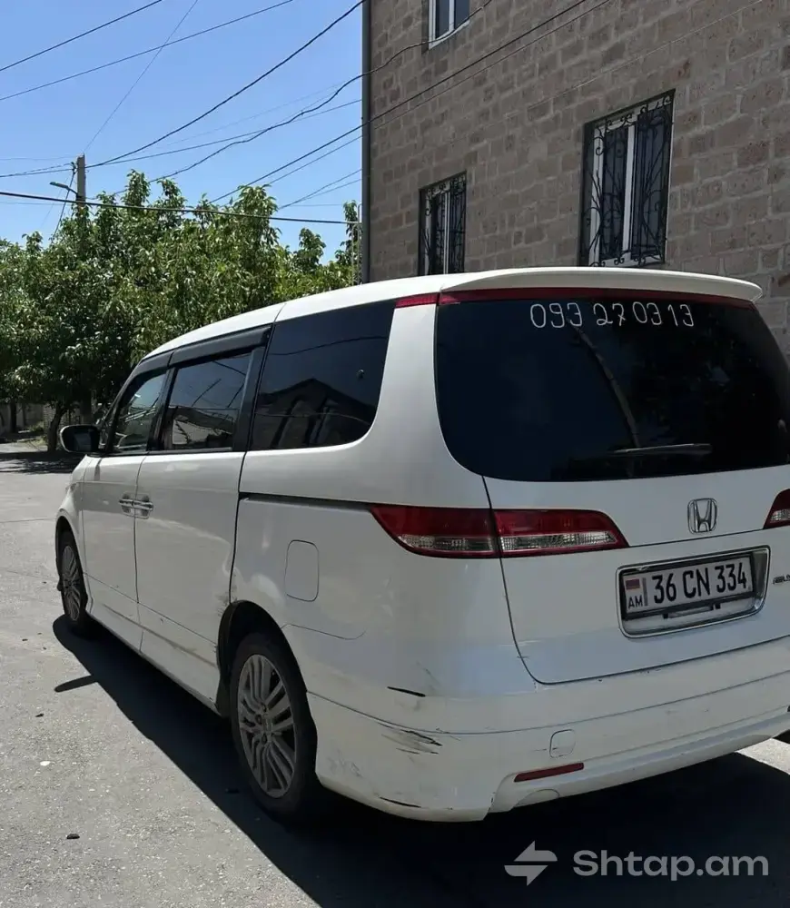 Honda Elysion 2005-2006 in Good Condition 3