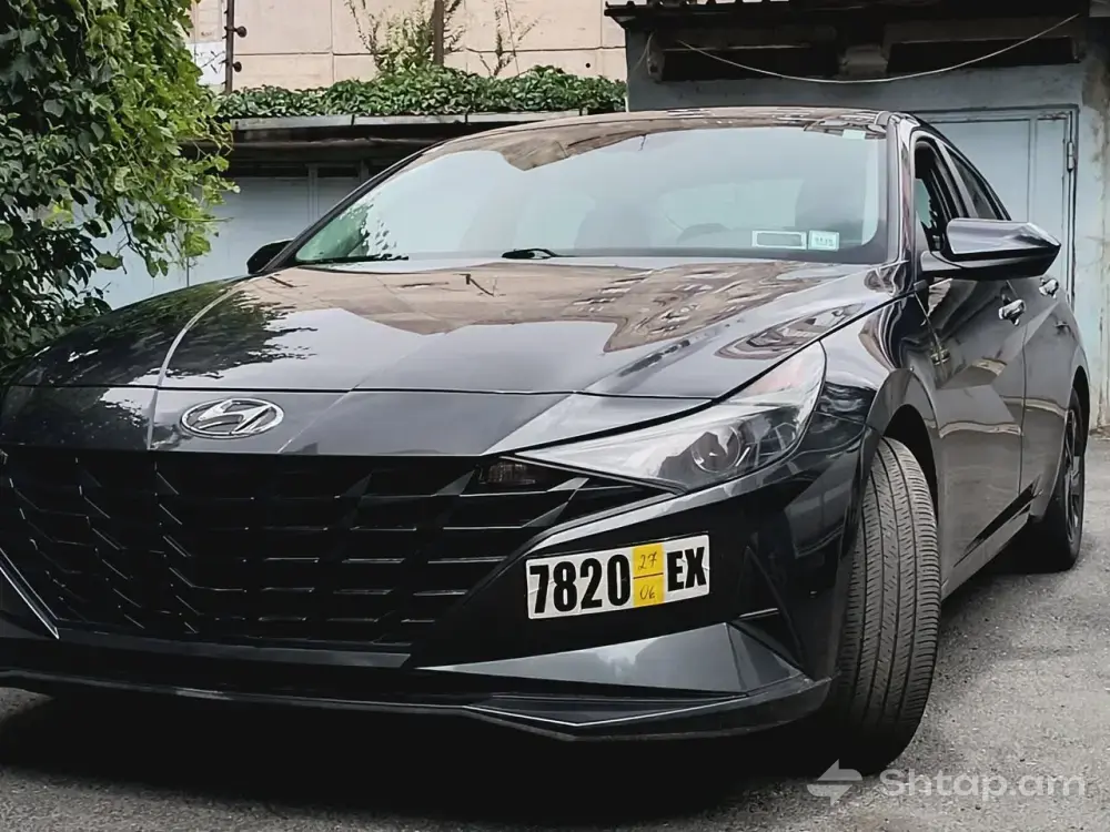 Վաճառվում է HYUNDAI ELANTRA 2022թ 0