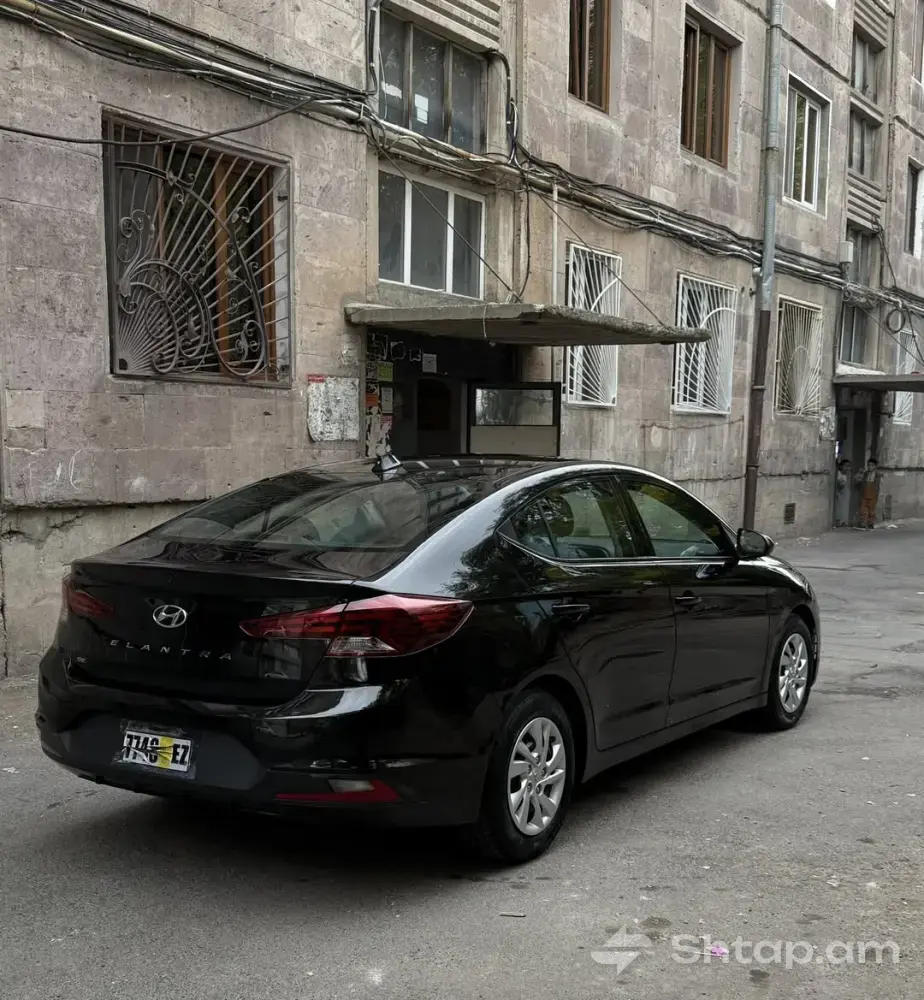 Վաճառվում է Hyundai Elantra Se 2019թ. 0