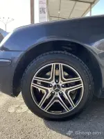 Car in Perfect Condition image thumbnail 3