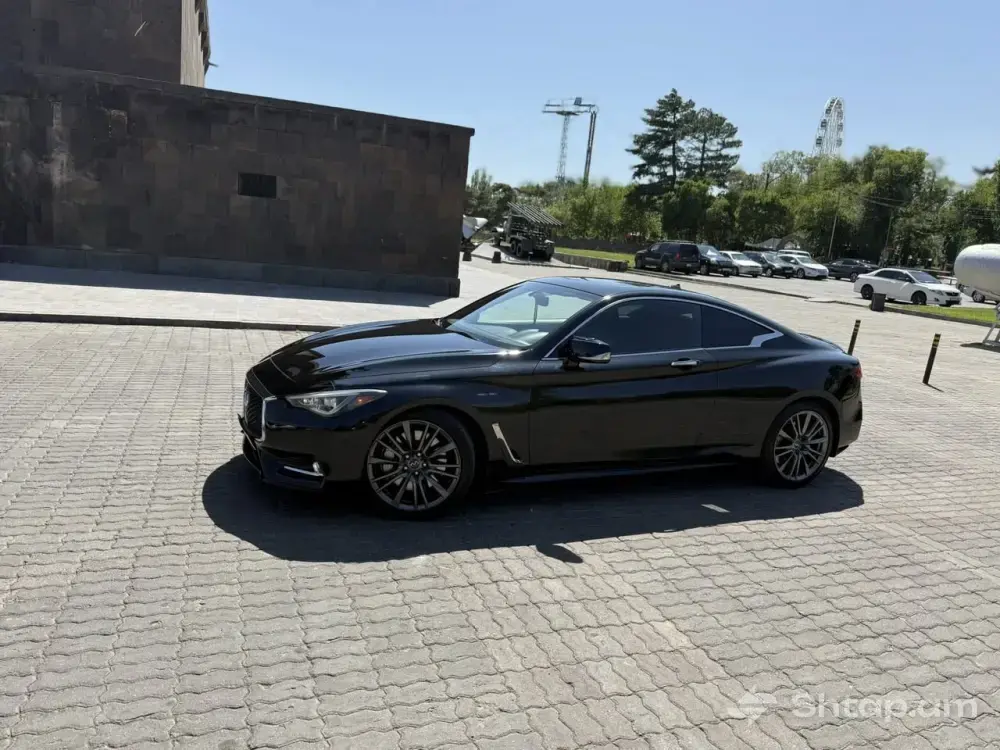 Վաճառվում է Infiniti Q60 Sport 2017 2