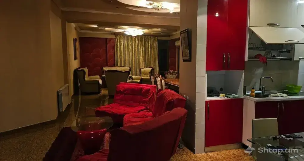 Վաճառվում է կապիտալ վերանորոգված բնակարան Կոմիտասի պողոտայում 3