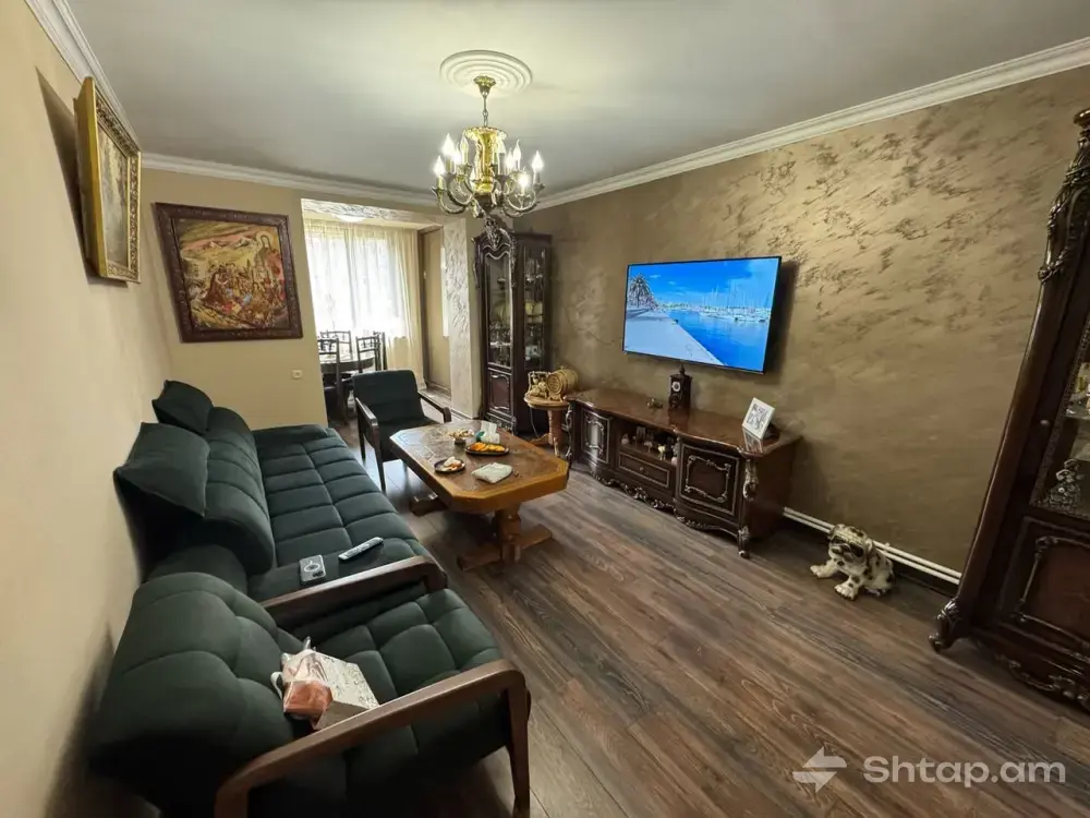 Apartment on Komitas Avenue 0
