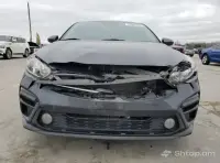 Վաճառվում է Kia Forte 2021 և Mercedes-Benz մեքենաներ image thumbnail 3
