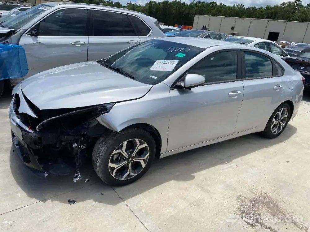 KIA FORTE LXS 2021 with Minor Damage 0