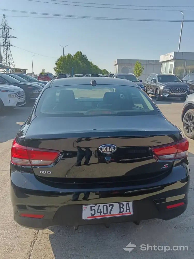 Perfect 2020 Kia Rio 3