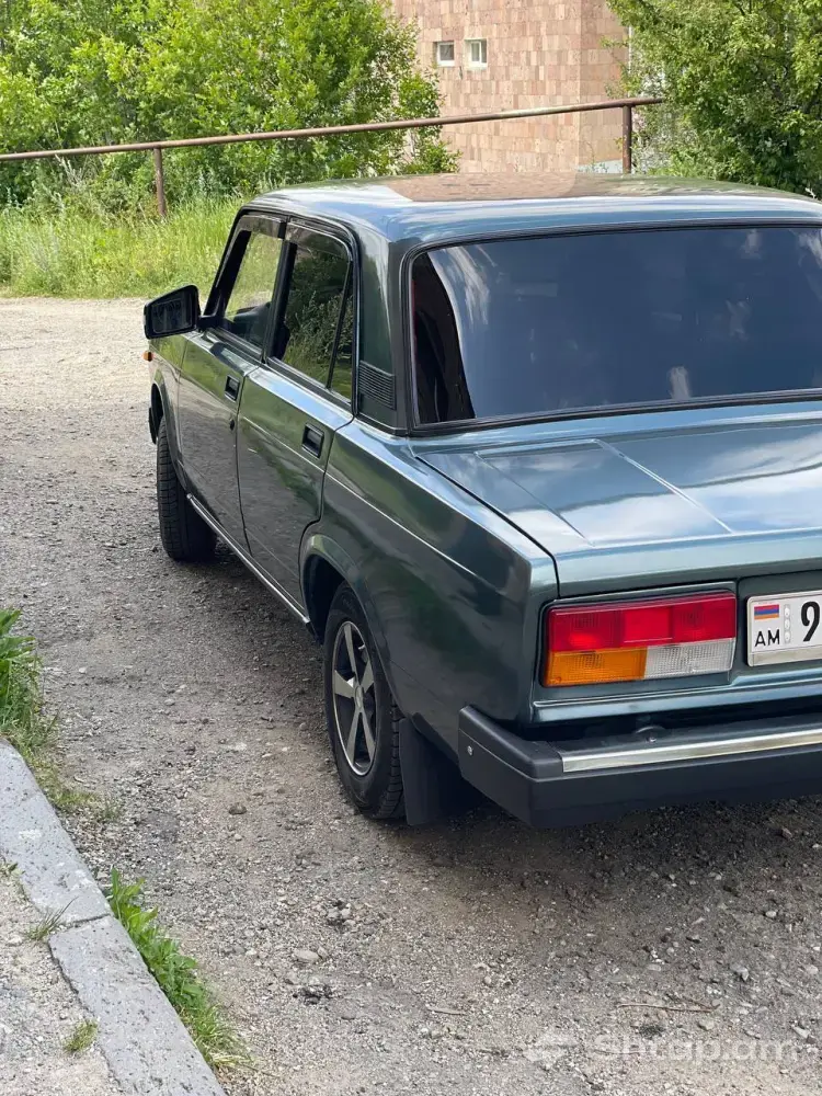 Վաճառվում է Lada 2107՝ իդեալական վիճակում 4
