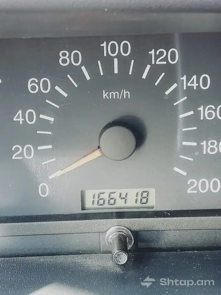 Lada 2111: Reliable and Comfortable Car 0