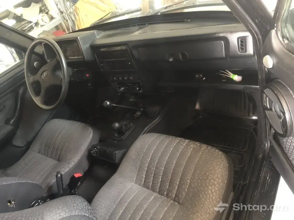 Автомобиль Lada 4x4 на продажу 1