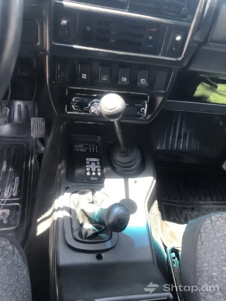 Автомобиль Lada 4x4 на продажу 3