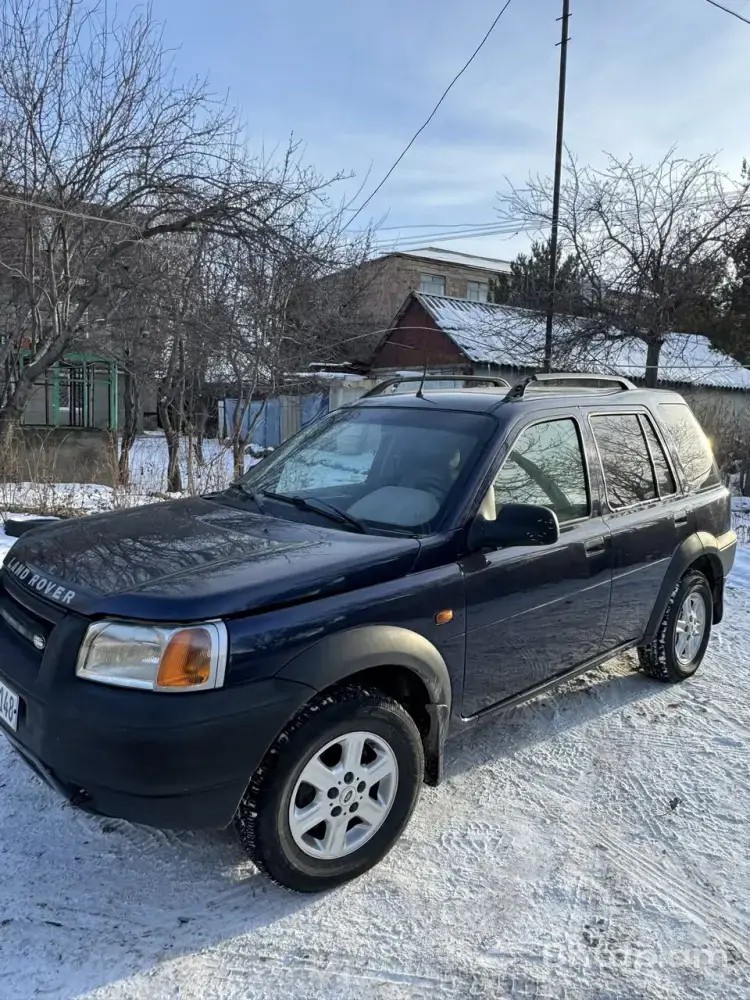 2000 Land Rover Freelander Car 1