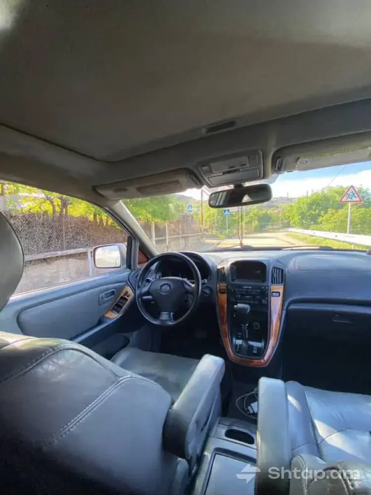 Lexus 300 Available 0