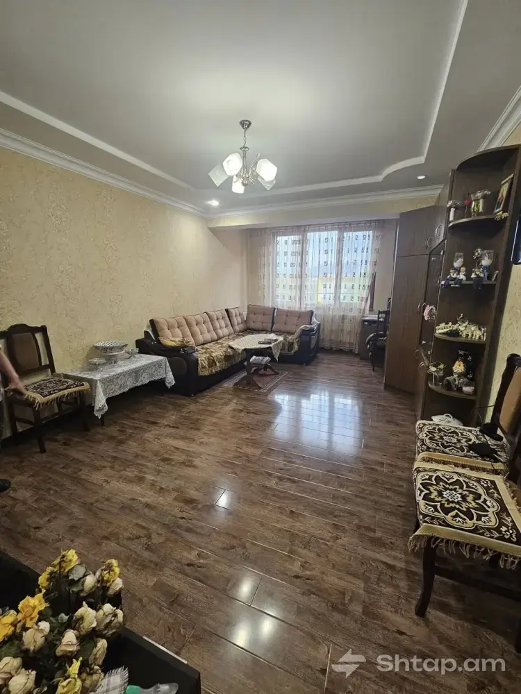 Renovated Apartment in Charentsavan 0