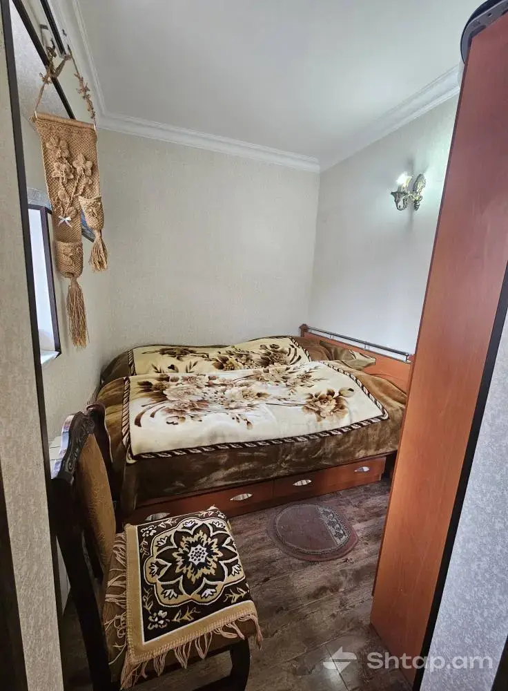Renovated Apartment in Charentsavan 3