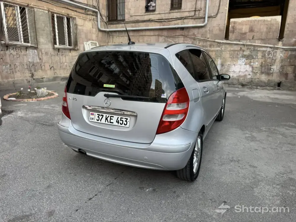 Վաճառվում է Mercedes-Benz A170 ավտոմեքենա 3