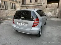 Վաճառվում է Mercedes-Benz A170 ավտոմեքենա image thumbnail 3