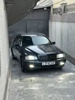 Perfect 1997 Mercedes-Benz C180 image thumbnail 1