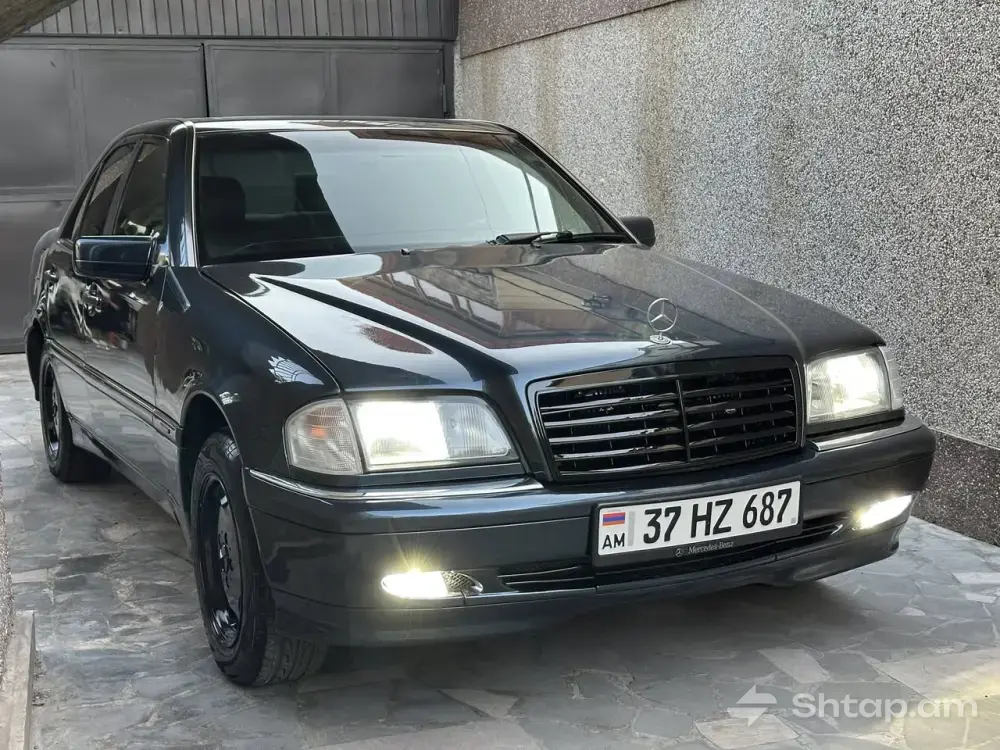 Perfect 1997 Mercedes-Benz C180 2