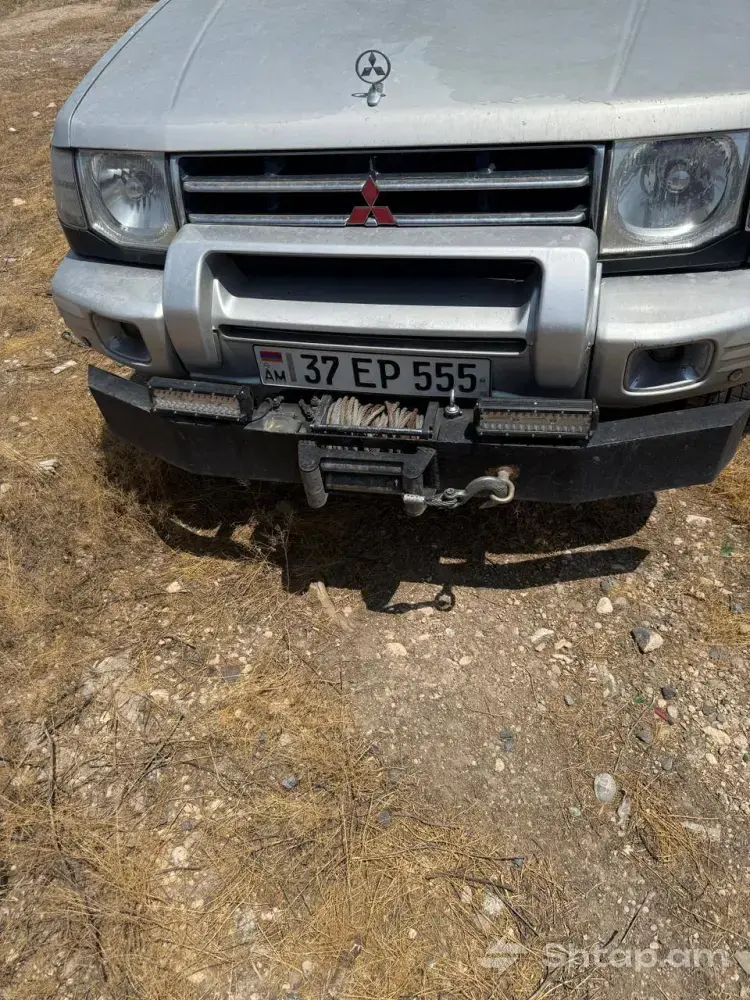 Mitsubishi Pajero 2001 in Excellent Condition 3