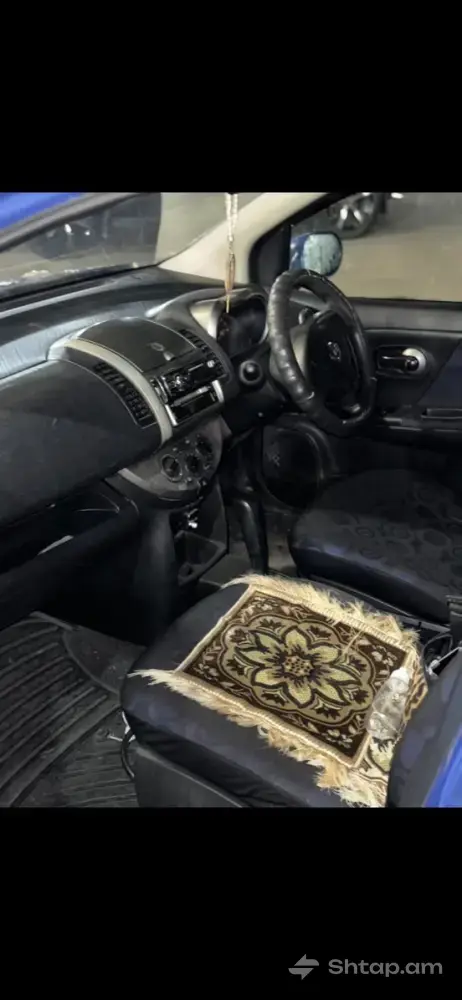 Продажа Nissan Note 2005 года 4
