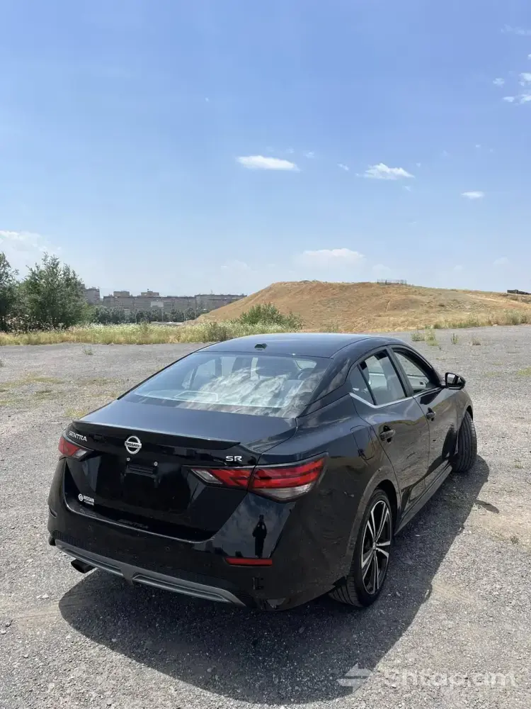 Продается Nissan Sentra SR 2020 года 2